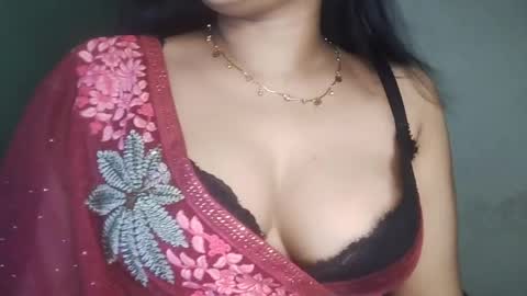_dreamgirl_0 online show from May 2, 10:20 am