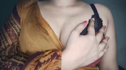 Snapshot of _dreamgirl_0 chatting on June 26, 12:09 pm _dreamgirl_0 online show from June 26, 12:09 pm