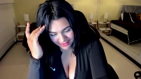 Snapshot of _dulcinea_1 chatting on September 13, 1:33 pm Dulcinea online show from September 13, 1:33 pm