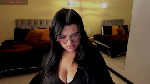 Snapshot of _dulcinea_1 chatting on September 27, 10:20 am Dulcinea online show from September 27, 10:20 am