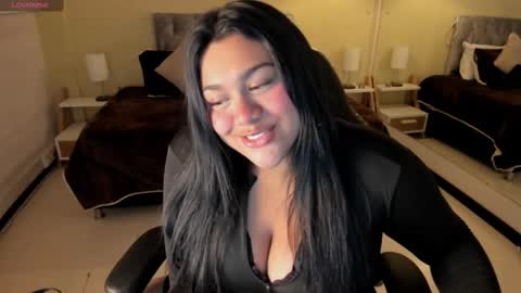Snapshot of _dulcinea_1 chatting on October 7, 3:04 am Dulcinea online show from October 7, 3:04 am