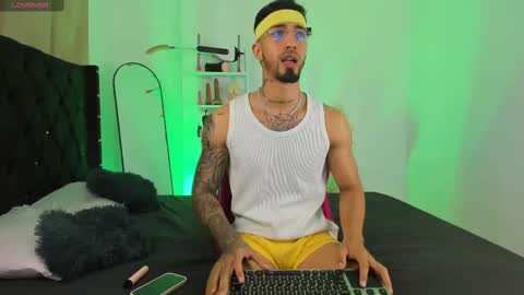 Duriel online show from October 2, 4:14 pm