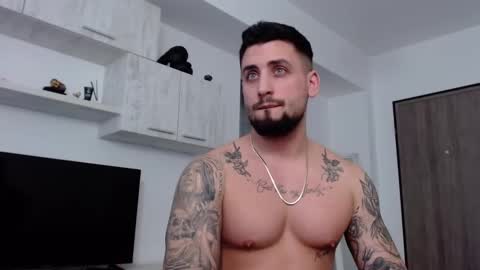 Dylan online show from January 16, 11:37 am