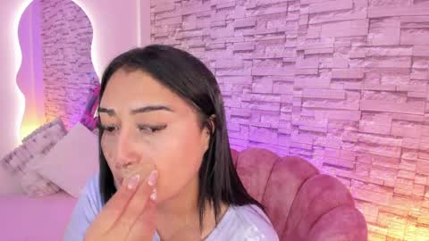 Ela online show from April 7, 2:45 am