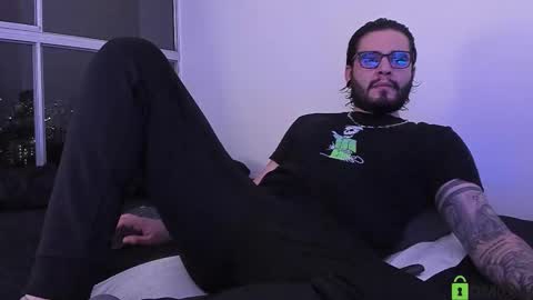  -         online show from November 8, 1:50 am