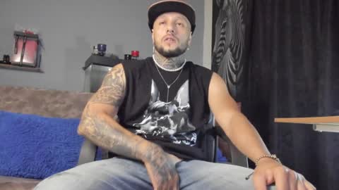 Emilio online show from December 5, 10:01 am