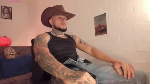 Emilio online show from October 12, 10:36 am