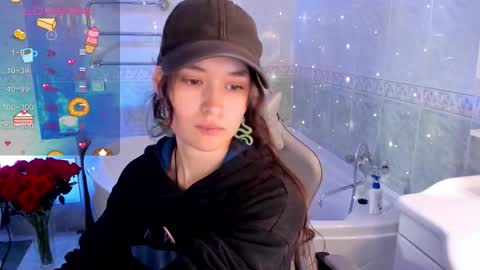 _emily__strike_ online show from September 24, 10:07 am