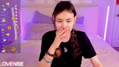 _emily__strike_ online show from January 19, 10:41 am