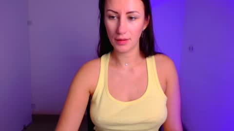 Emma online show from December 23, 3:55 pm