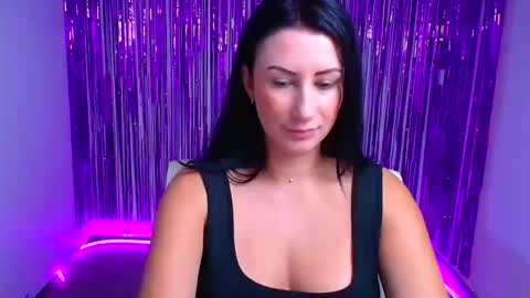 Emma online show from September 15, 11:54 am