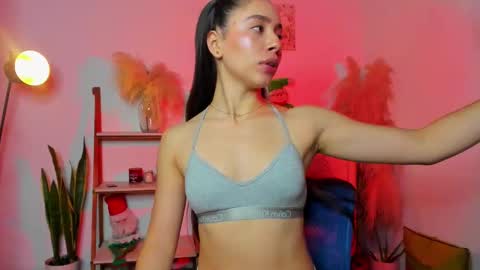 emma morryson online show from November 25, 9:48 pm