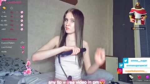 Snapshot of _emma_sugar chatting on March 1, 4:44 pm Emma Sugar online show from March 1, 4:44 pm