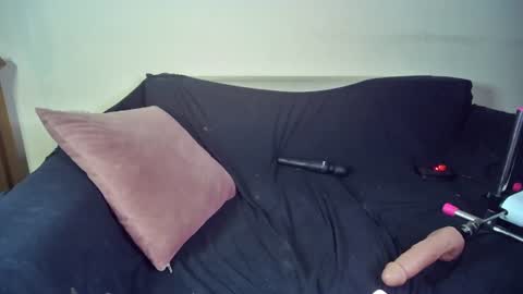 Snapshot of _emma_sugar chatting on June 15, 2:36 am Emma Sugar online show from June 15, 2:36 am