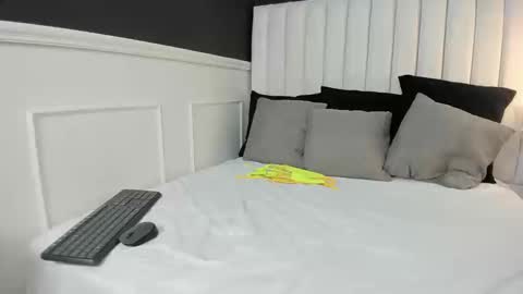 Snapshot of _emma_willliams_ chatting on September 18, 2:08 pm Emma online show from September 18, 2:08 pm