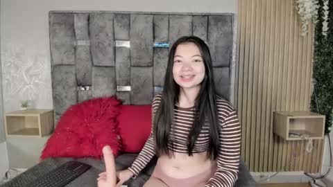 _emma_xoxo online show from December 15, 11:03 am