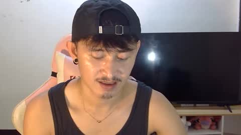 Snapshot of _everydaycum chatting on October 28, 11:14 am morg online show from October 28, 11:14 am