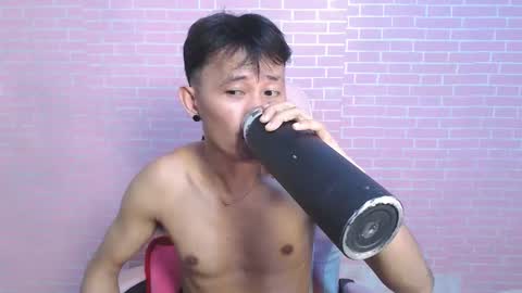 Snapshot of _everydaycum chatting on January 13, 9:36 am morg online show from January 13, 9:36 am