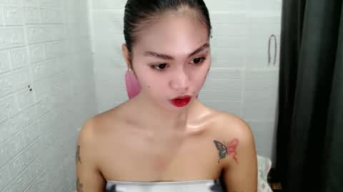 STEFFANNY WELL. online show from December 16, 8:03 pm