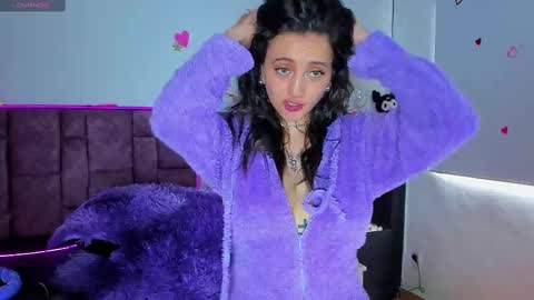 Gabby online show from February 16, 5:26 pm