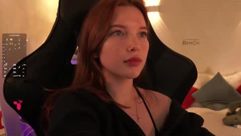 Snapshot of _gardenofeden_ chatting on March 8, 3:39 am gardenofeden online show from March 8, 3:39 am