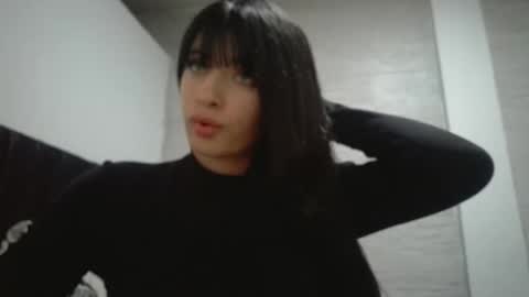 Mia-foster online show from November 8, 2:45 am