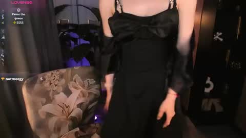 Snapshot of _goddess_alice_ chatting on July 15, 1:38 pm Alice online show from July 15, 1:38 pm