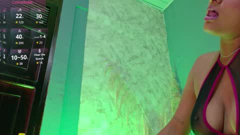 Gretta online show from October 2, 7:54 pm