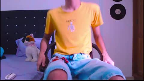 GsusssFeets online show from November 4, 6:07 pm