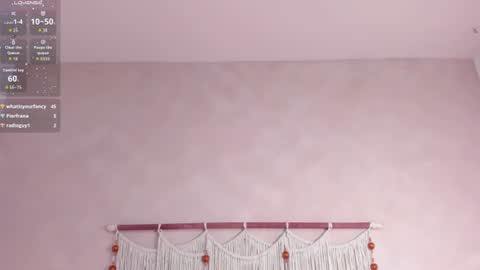 Snapshot of _hanna_sky chatting on June 13, 11:35 pm Hanna Botero online show from June 13, 11:35 pm