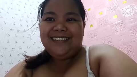 Snapshot of _hershey003 chatting on January 6, 8:51 am _hershey003 online show from January 6, 8:51 am