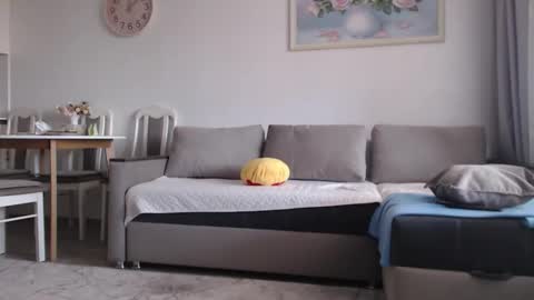 Criss4u online show from March 4, 10:10 am