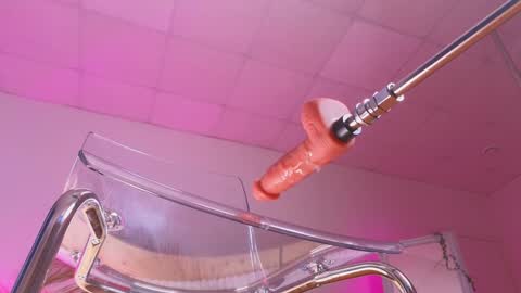 Holly online show from December 11, 8:58 am