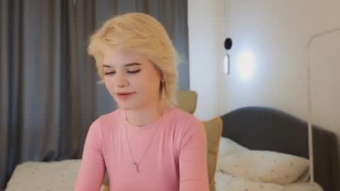 Alisha online show from May 30, 12:46 pm
