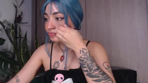 Jenn  online show from March 30, 11:39 pm