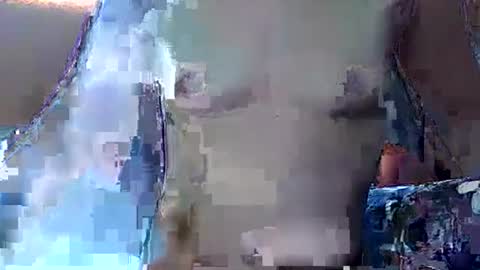 _hotzooey69_ online show from December 12, 4:15 am