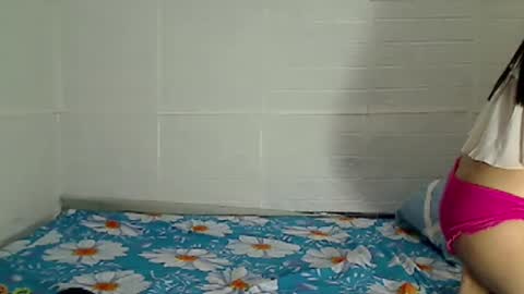 _hotzooey69_ online show from September 25, 10:02 pm