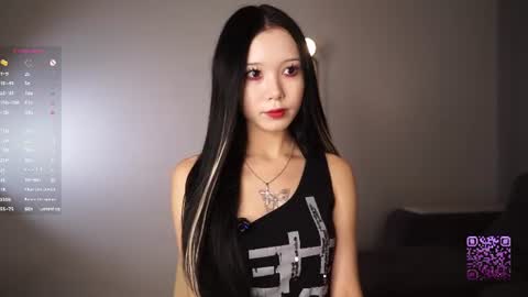 you Mia online show from July 31, 4:06 pm