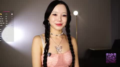 you Mia online show from August 5, 4:32 pm
