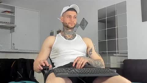 jeison online show from December 23, 3:01 pm