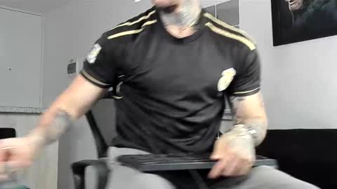 jeison online show from February 19, 5:05 am