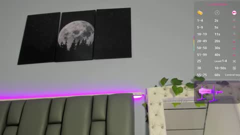 Jasmine online show from October 20, 1:44 pm