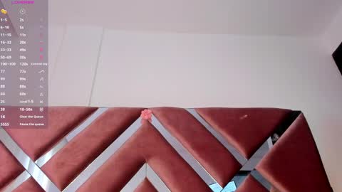 Jasmine online show from April 10, 1:27 pm