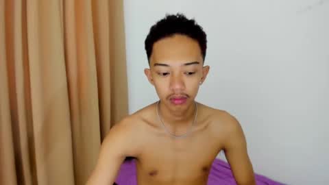 _joshxx69_ online show from August 4, 2:59 am