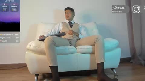 _juanes__ online show from March 6, 2:30 am