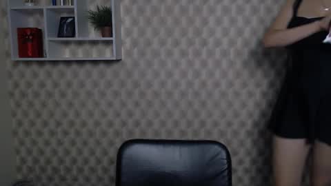 Snapshot of _julianaini_ chatting on September 19, 5:20 am Jolia online show from September 19, 5:20 am