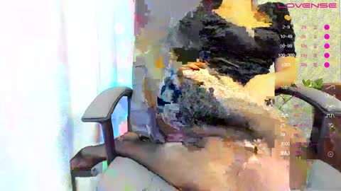 Snapshot of _justcallme_ chatting on January 17, 6:44 pm _justcallme_ online show from January 17, 6:44 pm