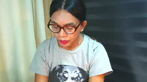 Snapshot of _karie_ chatting on April 30, 9:04 am _karie_ online show from April 30, 9:04 am
