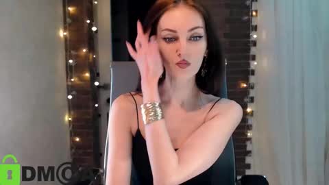  karolina online show from November 30, 3:05 pm