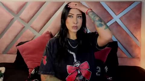 kelly online show from April 15, 12:56 pm